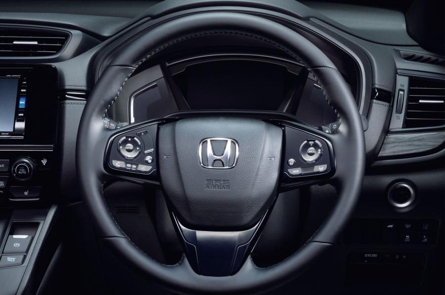 Панель приборов Honda CR-V e:HEV Black Edition (RW) 2020 года  (JP) (фото 4 из 14)